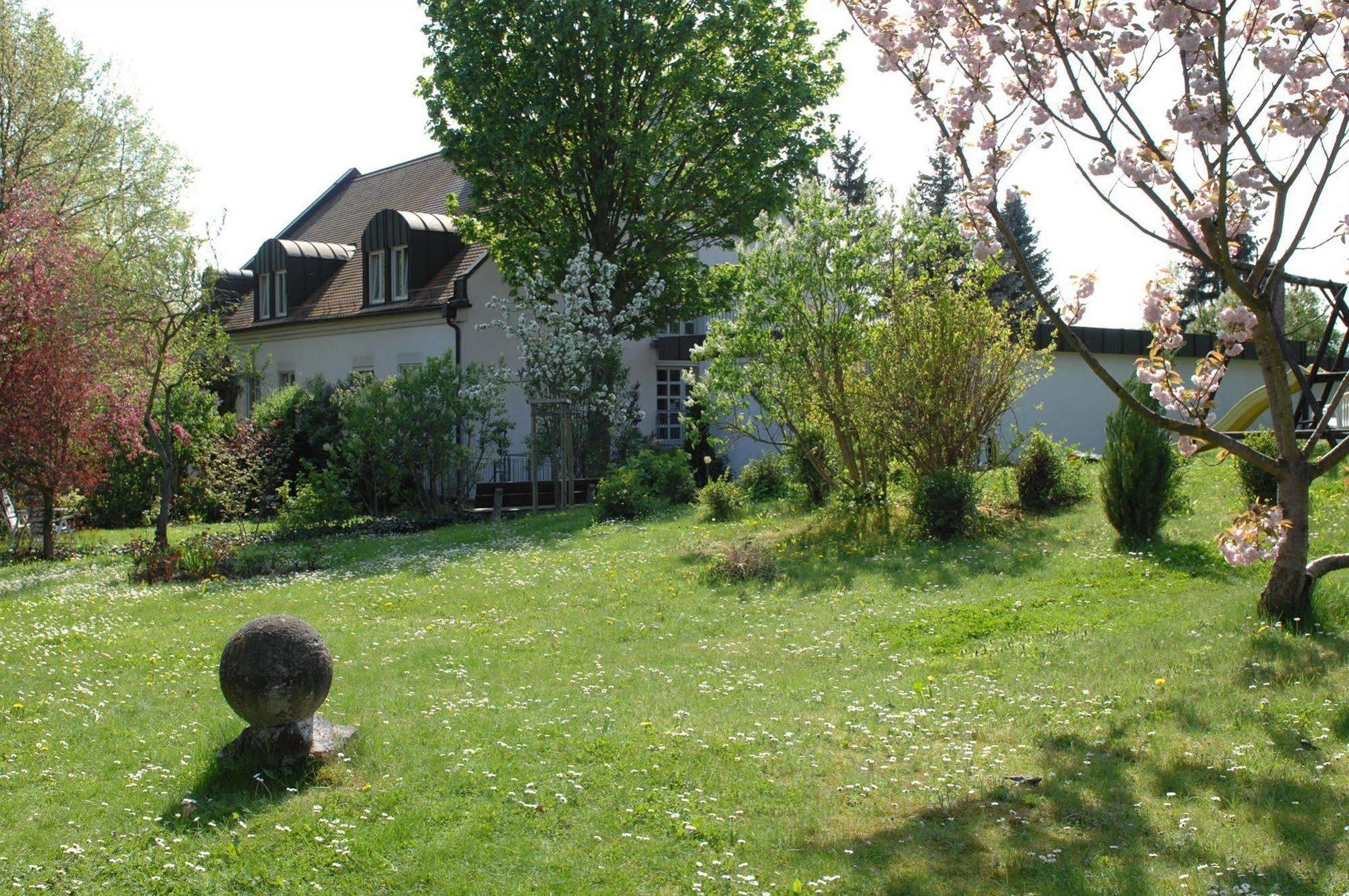 Hotel Gasthof Der Krug 斯高哈赫 外观 照片